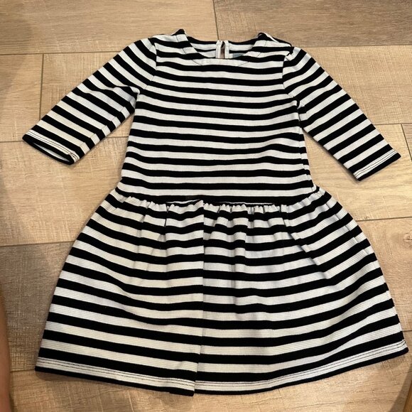 Black & White Striped BabyGap Dress For Girls Size 4-5 YRS 3/4 Sleeves - Picture 1 of 6